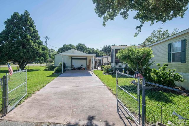 9540 Bowman Ave, Pensacola, FL 32534