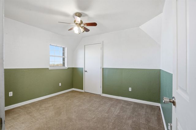 5824 Sky Road, Joshua, TX 76058