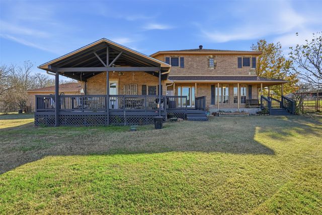 5824 Sky Road, Joshua, TX 76058