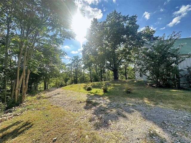 17730 S Old Highway 62, Tahlequah, OK 74464