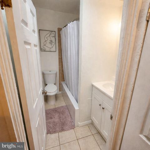 658 DUMBARTON AVE, Baltimore, MD 21218