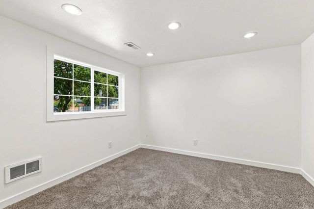 3136 E 32ND Ave, Spokane, WA 99223