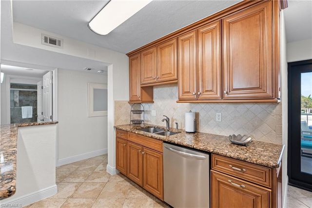 380 Seaview CT 306, Marco Island, FL 34145