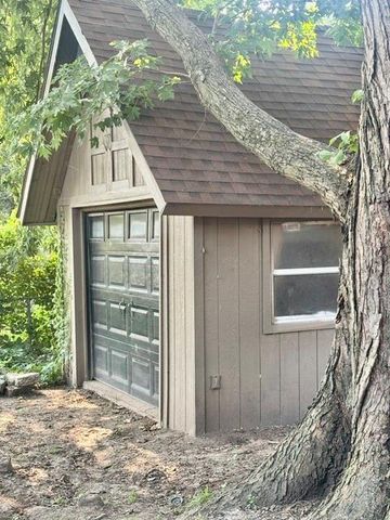 1016 Birch Street, Eudora, KS 66025