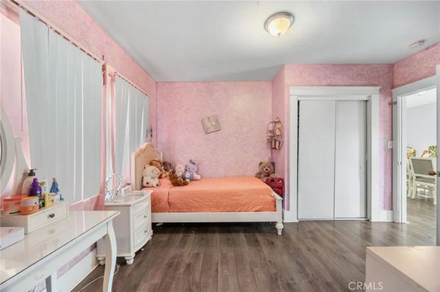 836 South Sycamore Street, Santa Ana, CA 92701