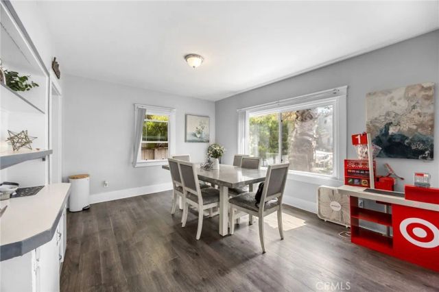 836 South Sycamore Street, Santa Ana, CA 92701
