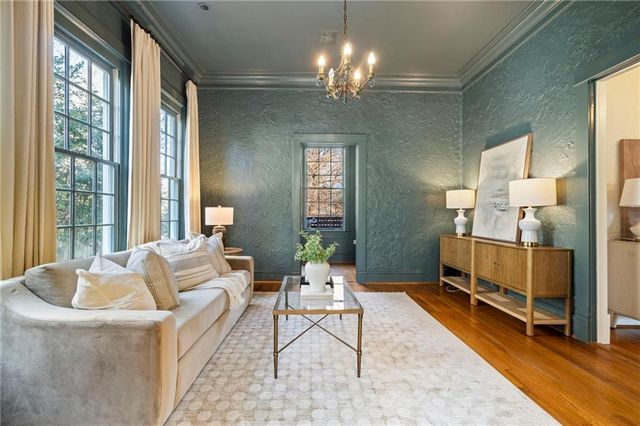 31 26th NW Street, Atlanta, GA 30309