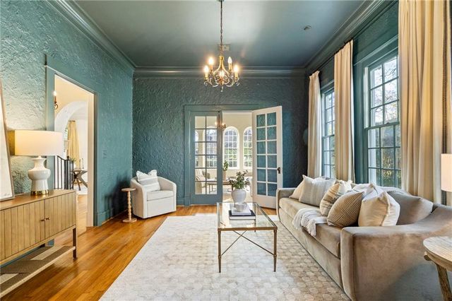 31 26th NW Street, Atlanta, GA 30309