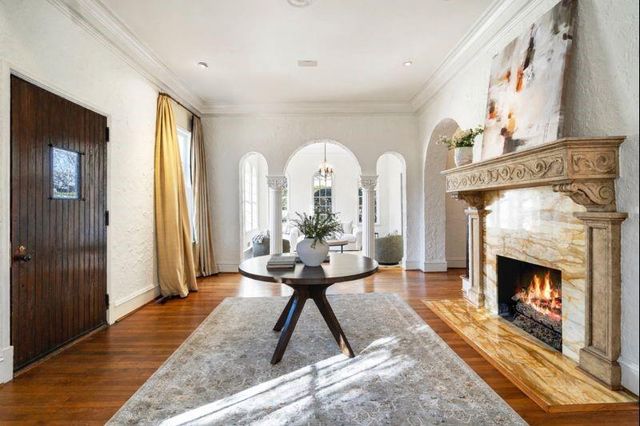 31 26th NW Street, Atlanta, GA 30309