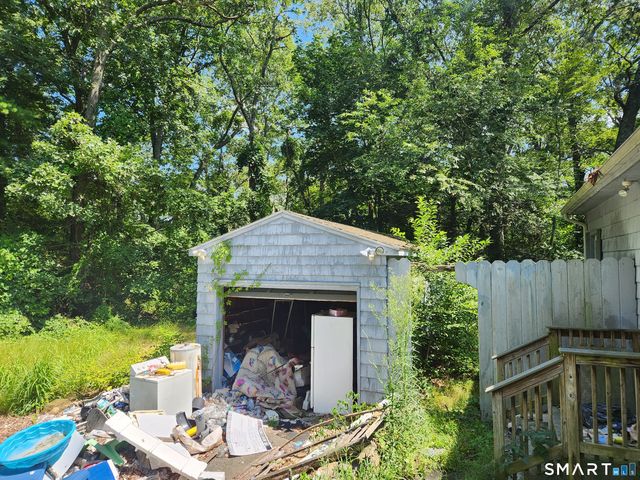 85 Military Highway, Ledyard, CT 06335
