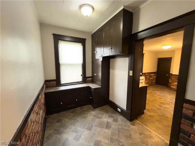 3672 E 48th Street, Cleveland, OH 44105