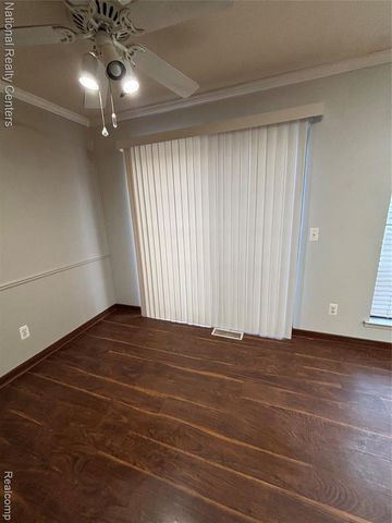 38915 Golfview Drive, Clinton Township, MI 48038