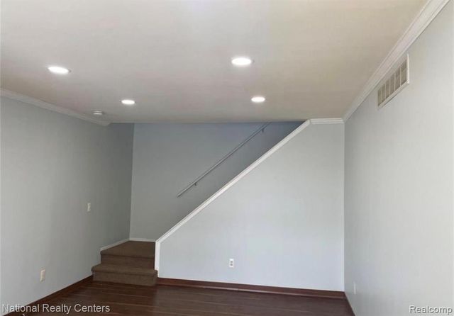 38915 Golfview Drive, Clinton Township, MI 48038