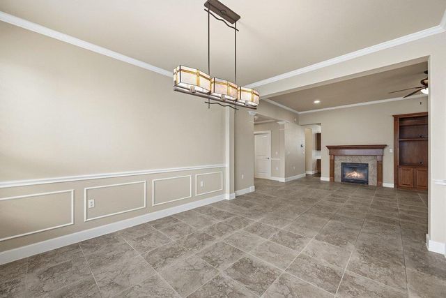 207 Breezeway LN, Georgetown, TX 78633