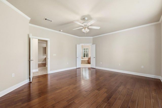 207 Breezeway LN, Georgetown, TX 78633