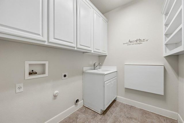 207 Breezeway LN, Georgetown, TX 78633