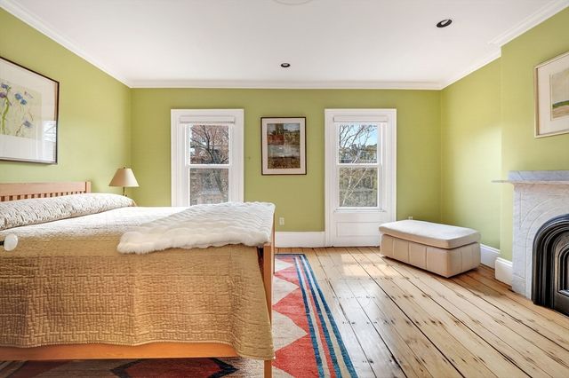 70 Montgomery St, Boston, MA 02116