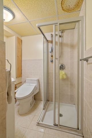 215 Saint Mary St 3, Needham, MA 02494