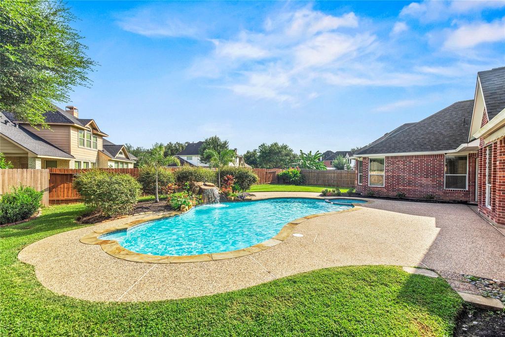 21114 Falcon Creek Court, Richmond, TX 77406