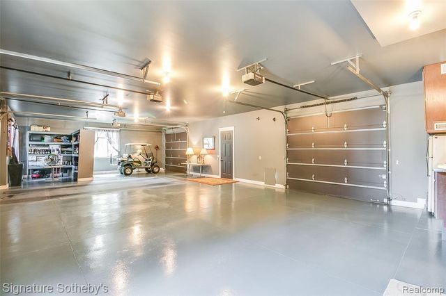 5350 Brewster Road, Rochester, MI 48306