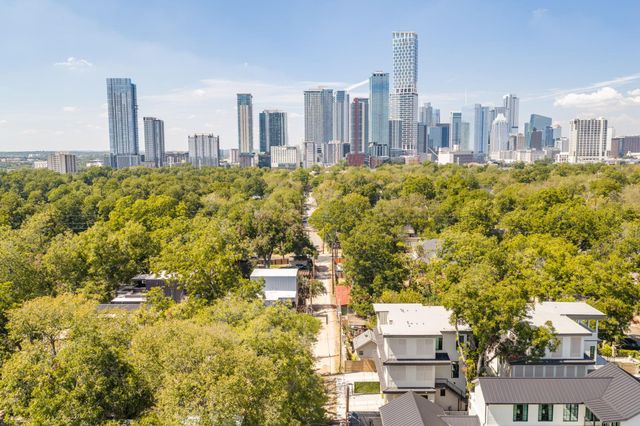1609 Canterbury ST 2A, Austin, TX 78702