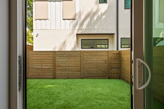 1609 Canterbury ST 2A, Austin, TX 78702