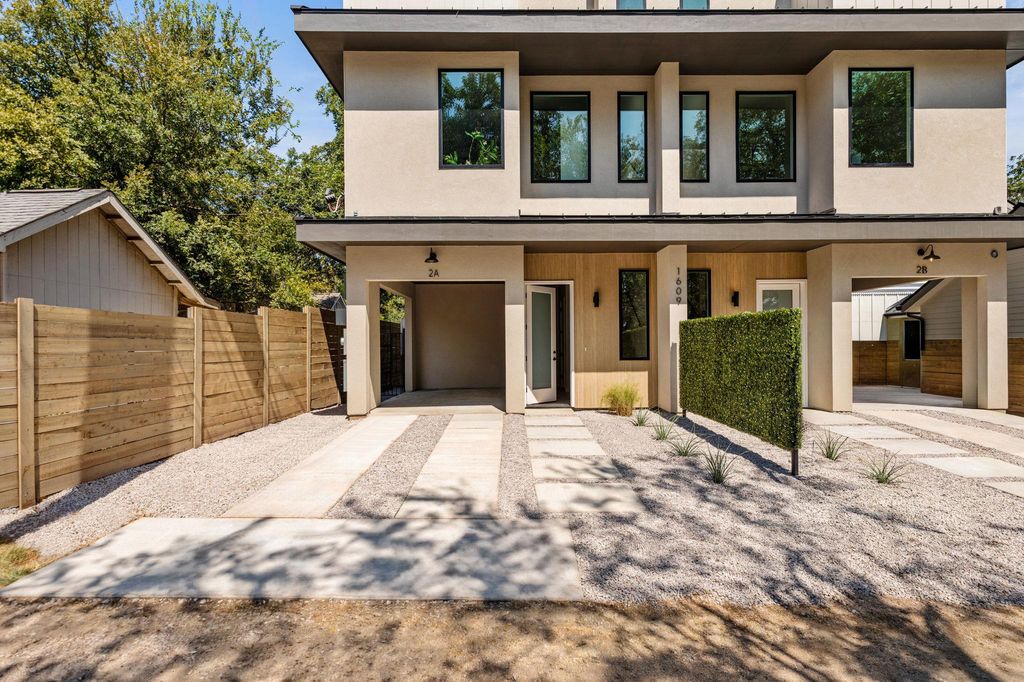 1609 Canterbury ST 2A, Austin, TX 78702