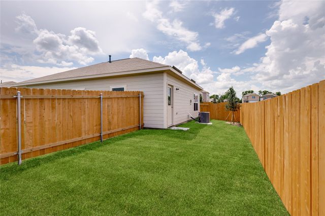 2051 Braveheart Drive, Crandall, TX 75114