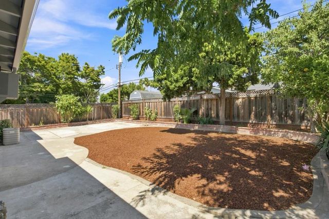 5284 Larchwood Drive, San Jose, CA 95118
