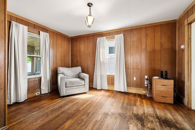 26 Beckett St, Peabody, MA 01960