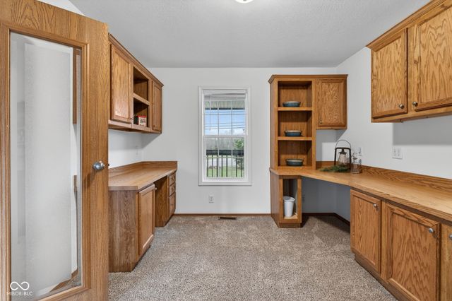 2355 W State Road, Staunton, IN 47881