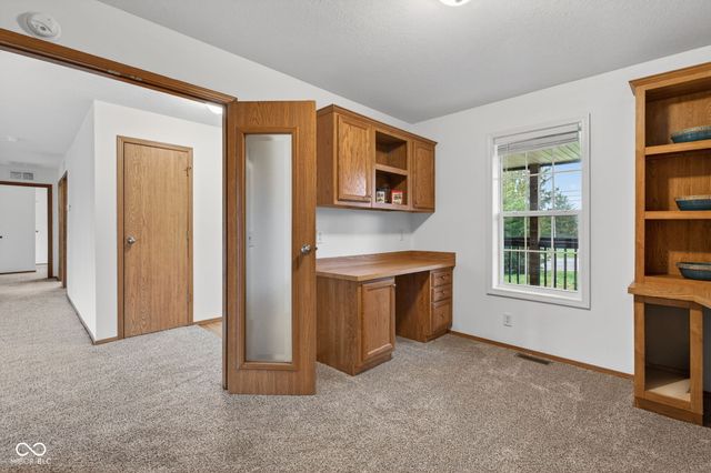 2355 W State Road, Staunton, IN 47881