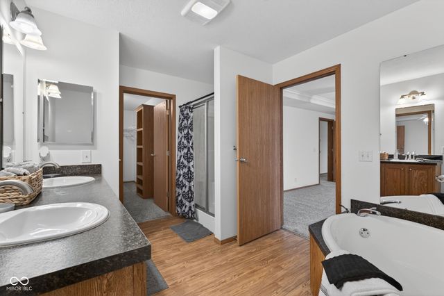 2355 W State Road, Staunton, IN 47881