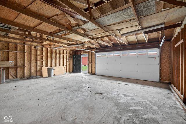 2355 W State Road, Staunton, IN 47881