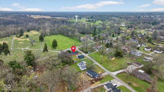 2355 W State Road, Staunton, IN 47881