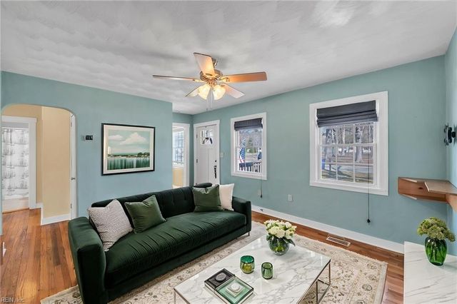 609 Highland CT, Newport News, VA 23605