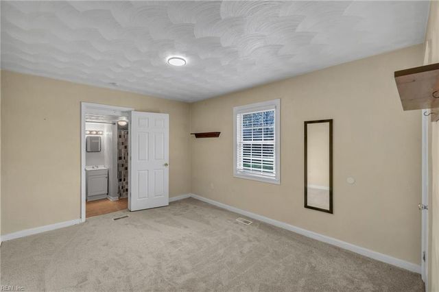 609 Highland CT, Newport News, VA 23605