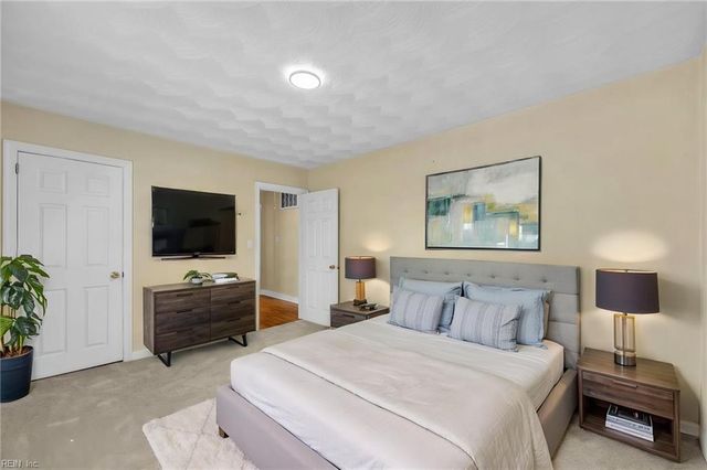 609 Highland CT, Newport News, VA 23605