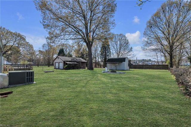 609 Highland CT, Newport News, VA 23605