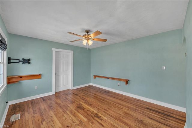 609 Highland CT, Newport News, VA 23605