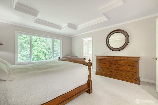 916 275th Place SE, Sammamish, WA 98075