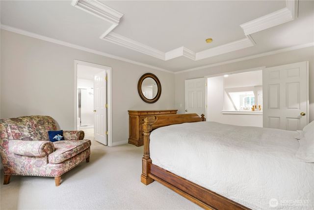 916 275th Place SE, Sammamish, WA 98075