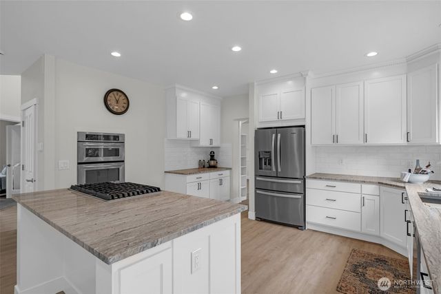 6503 174th Place SE, Snohomish, WA 98296