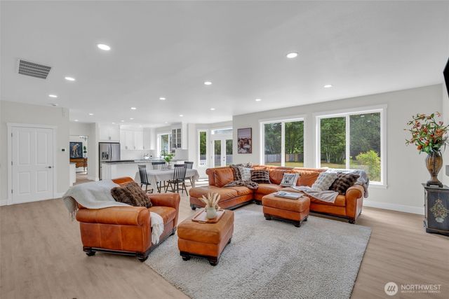 6503 174th Place SE, Snohomish, WA 98296