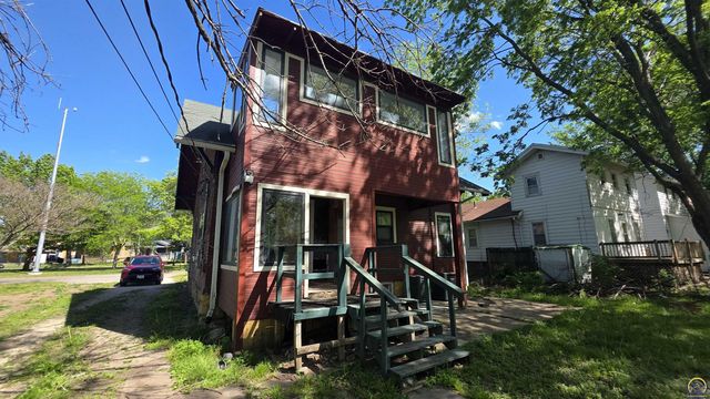1117 SW Horne ST, Topeka, KS 66604