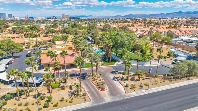 5118 South Jones Boulevard 206, Las Vegas, NV 89118