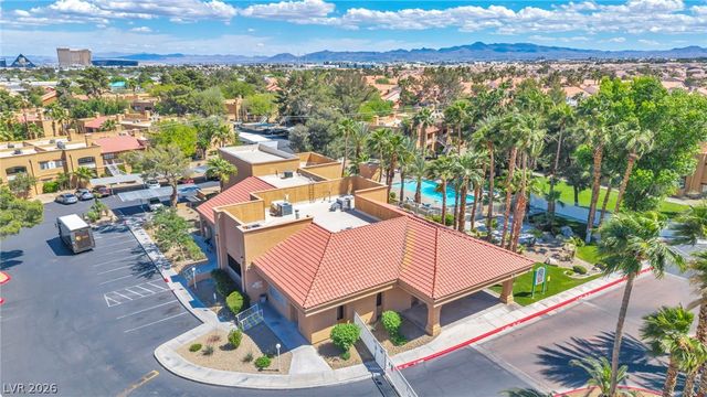 5118 South Jones Boulevard 206, Las Vegas, NV 89118