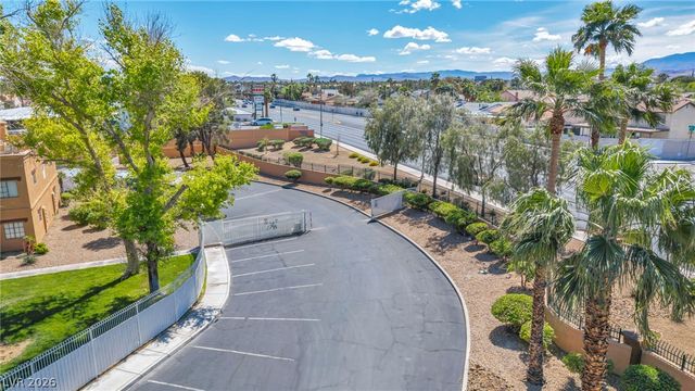 5118 South Jones Boulevard 206, Las Vegas, NV 89118