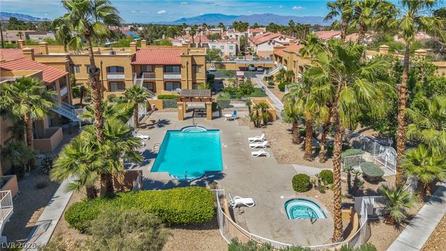 5118 South Jones Boulevard 206, Las Vegas, NV 89118