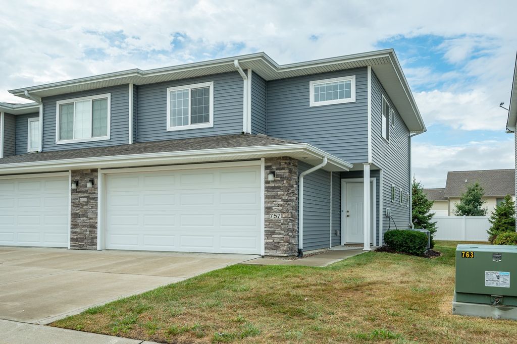 757 NE Macey Way, Waukee, IA 50263